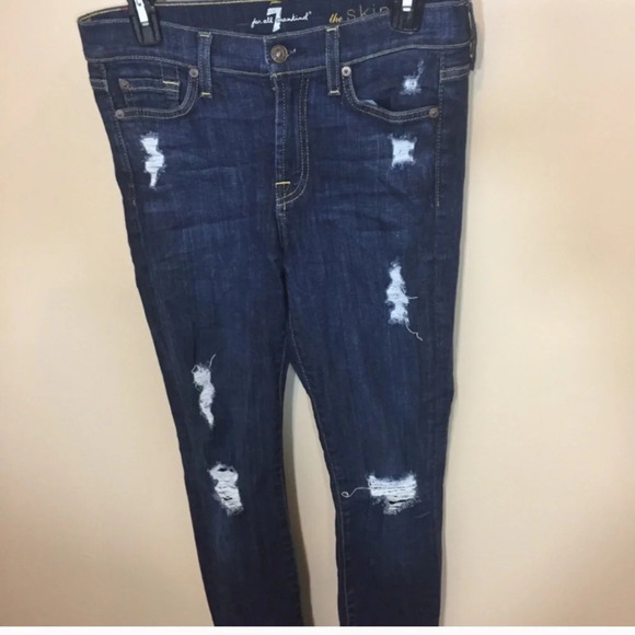 7 FAM Distressed The Skinny Jeans Sz 26 Dark Rinse - Picture 3 of 7